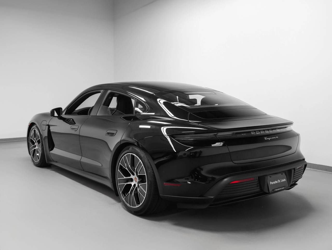 2026 Porsche Taycan 4