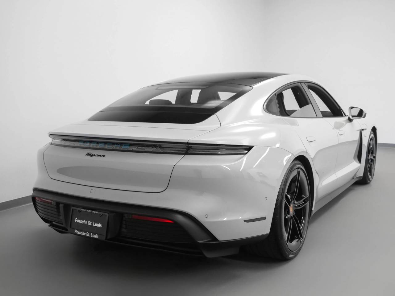 2025 Porsche Taycan Taycan