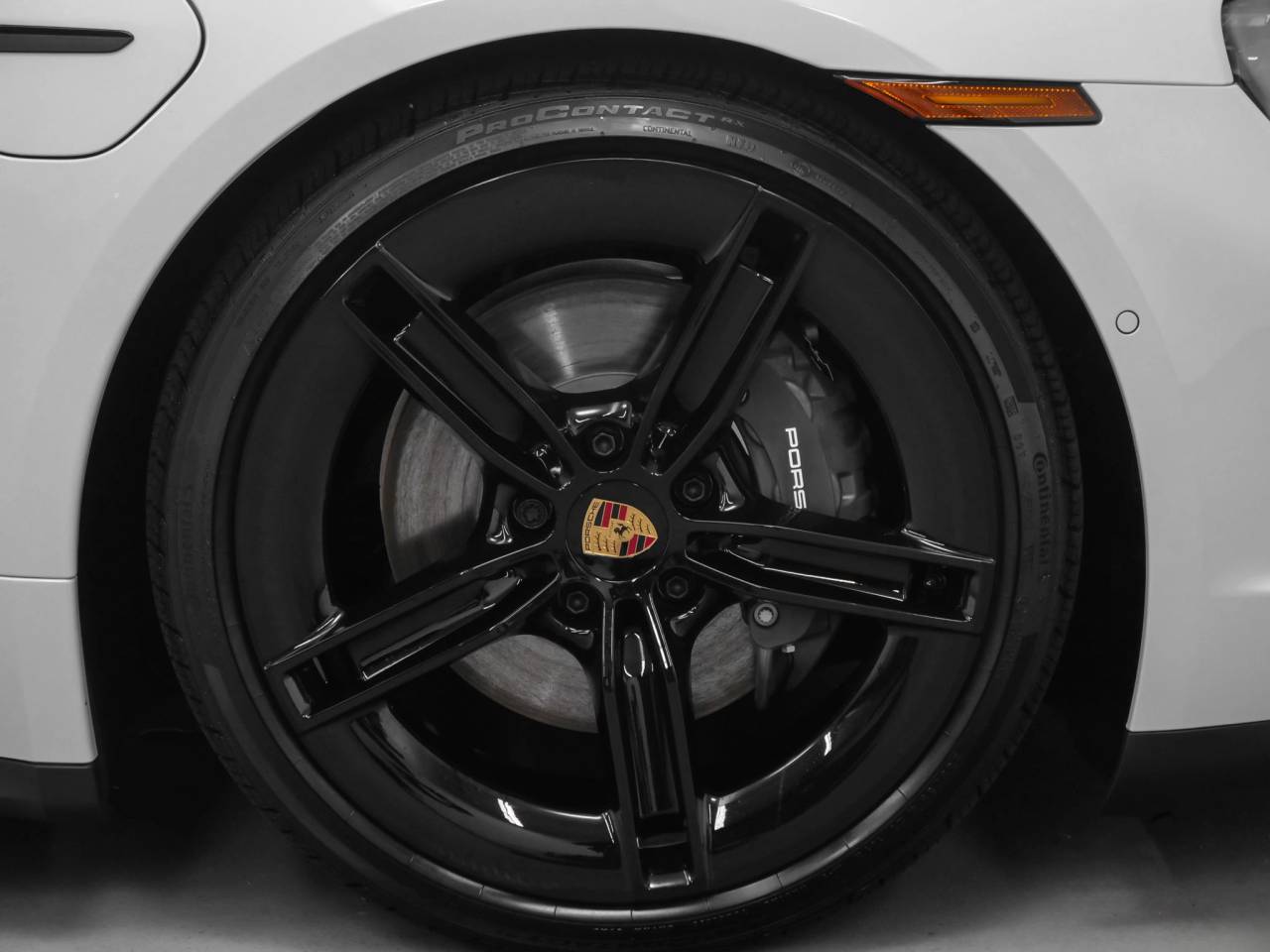 2025 Porsche Taycan Taycan