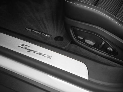 2025 Porsche Taycan Taycan
