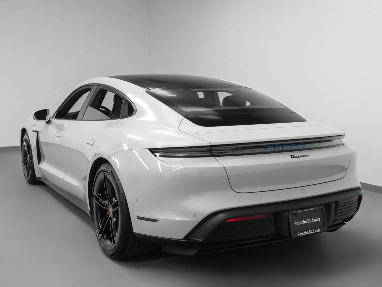 2025 Porsche Taycan Taycan