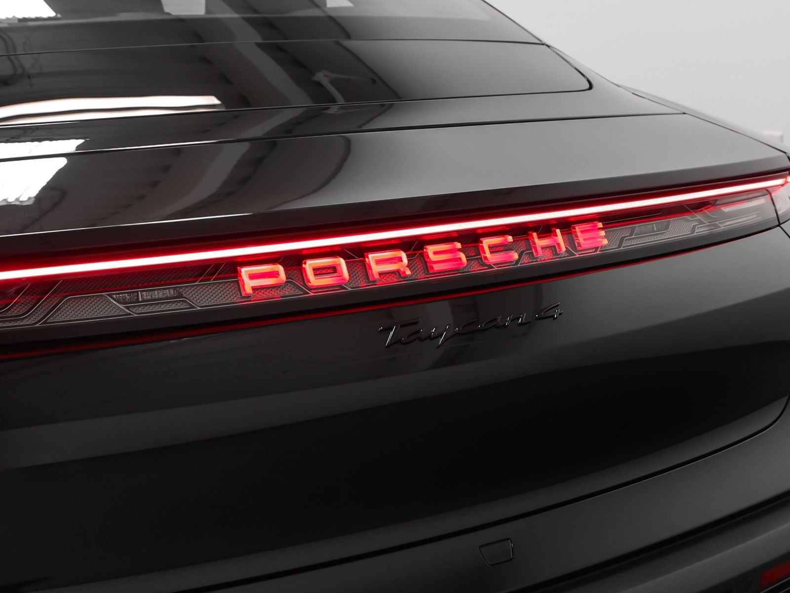 2026 Porsche Taycan Taycan 4 Black Edition