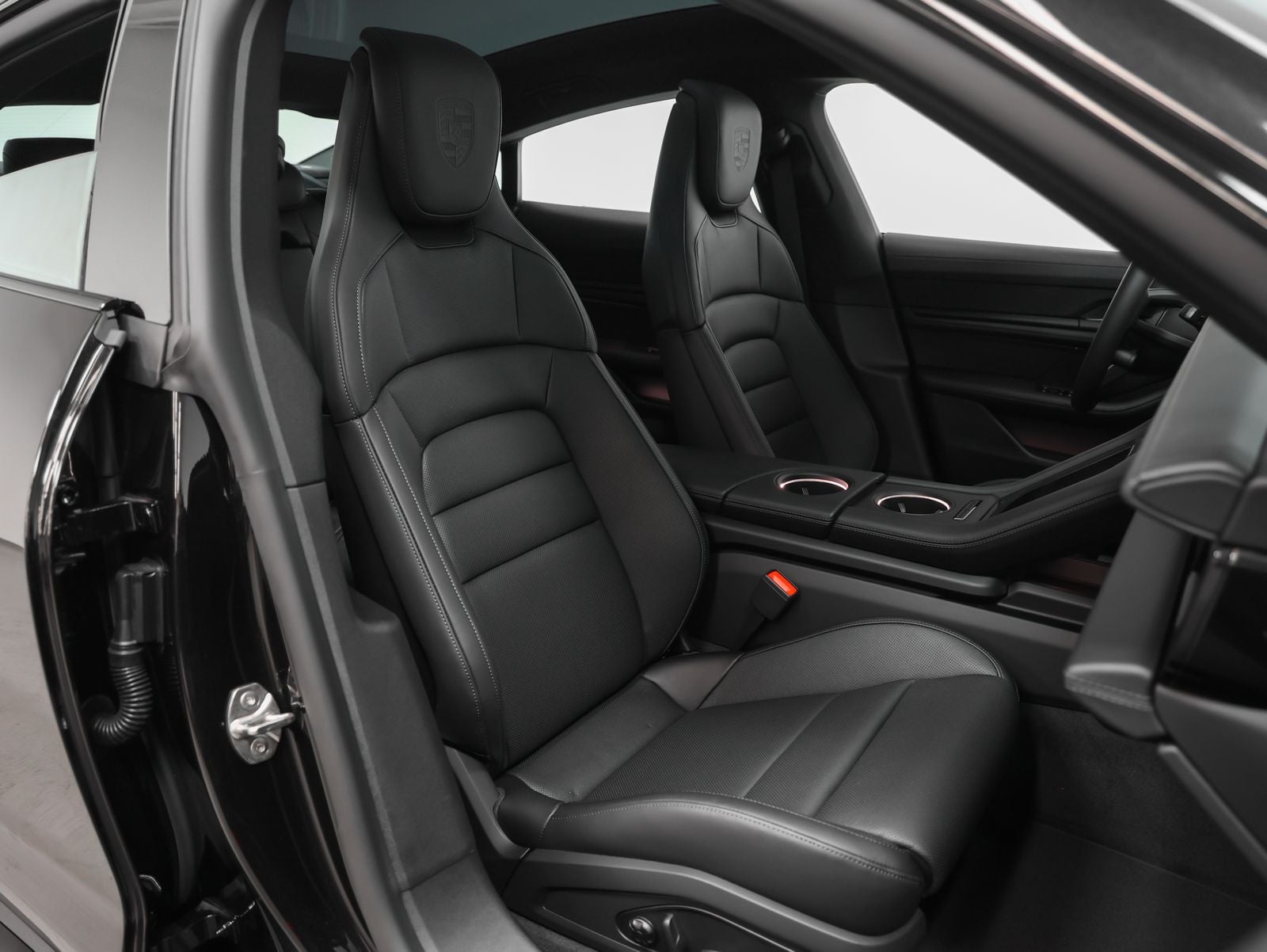 2026 Porsche Taycan Taycan 4 Black Edition