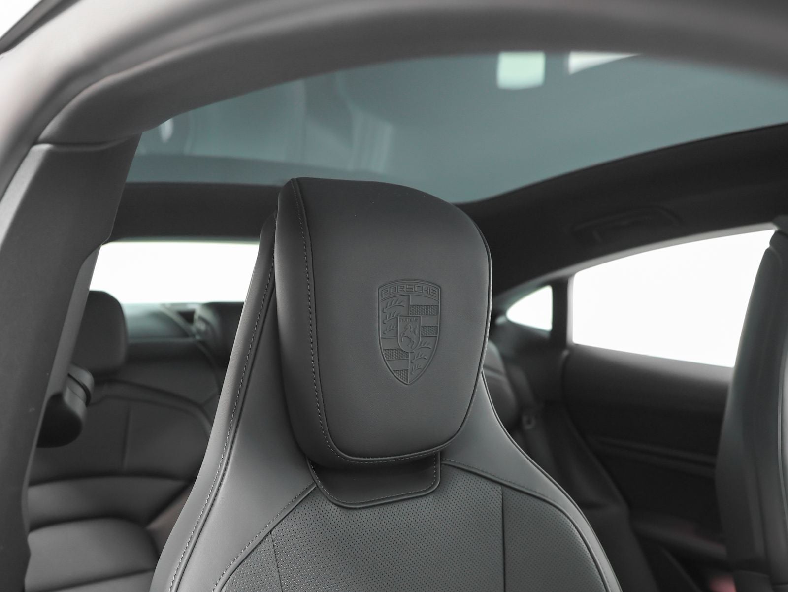 2026 Porsche Taycan Taycan 4 Black Edition