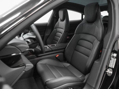 2026 Porsche Taycan Taycan 4 Black Edition