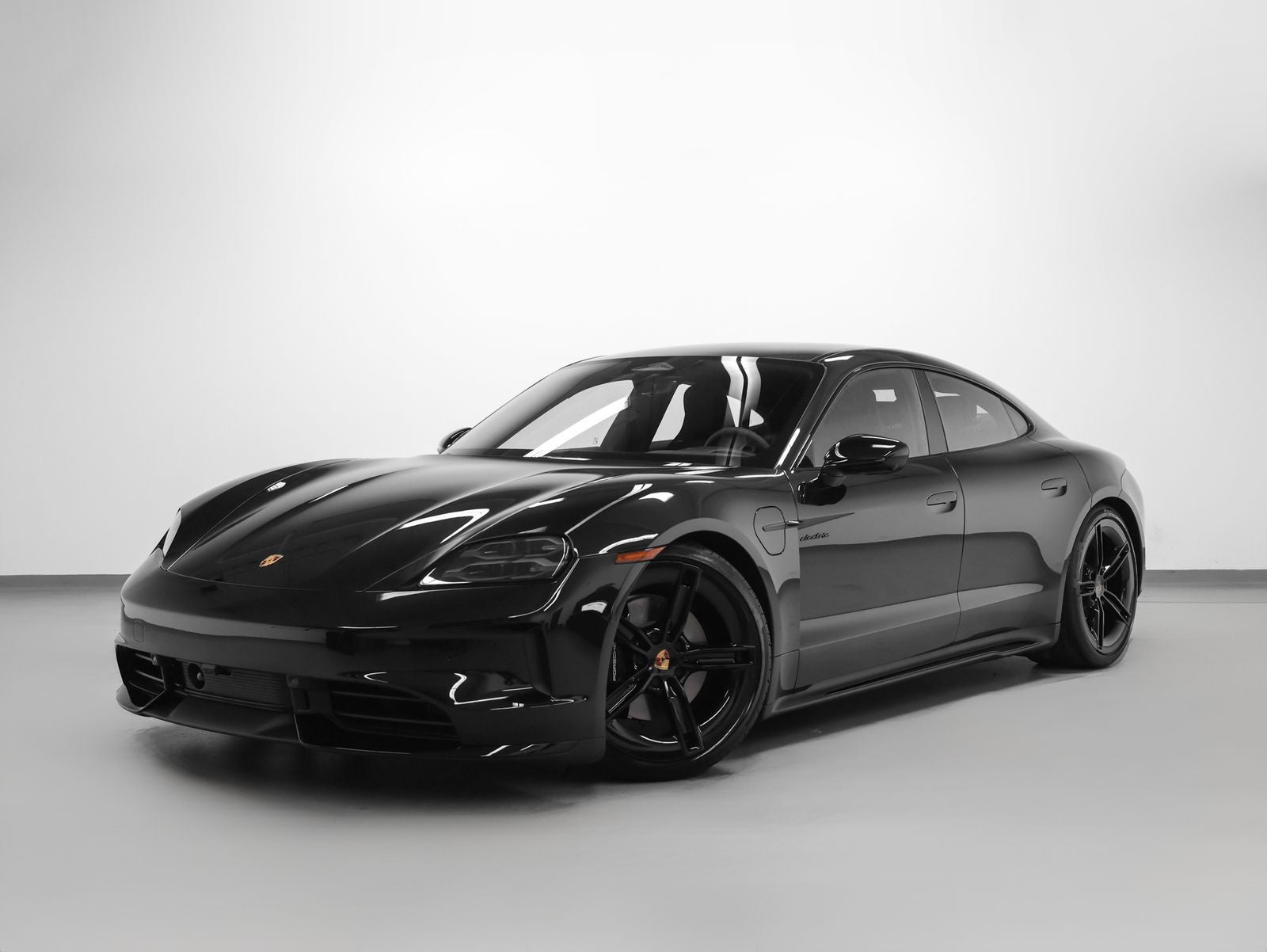 2026 Porsche Taycan Taycan 4 Black Edition