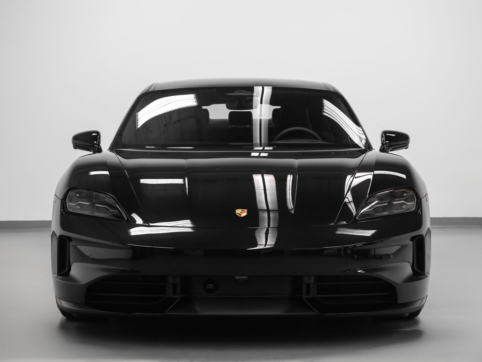 2026 Porsche Taycan Taycan 4 Black Edition