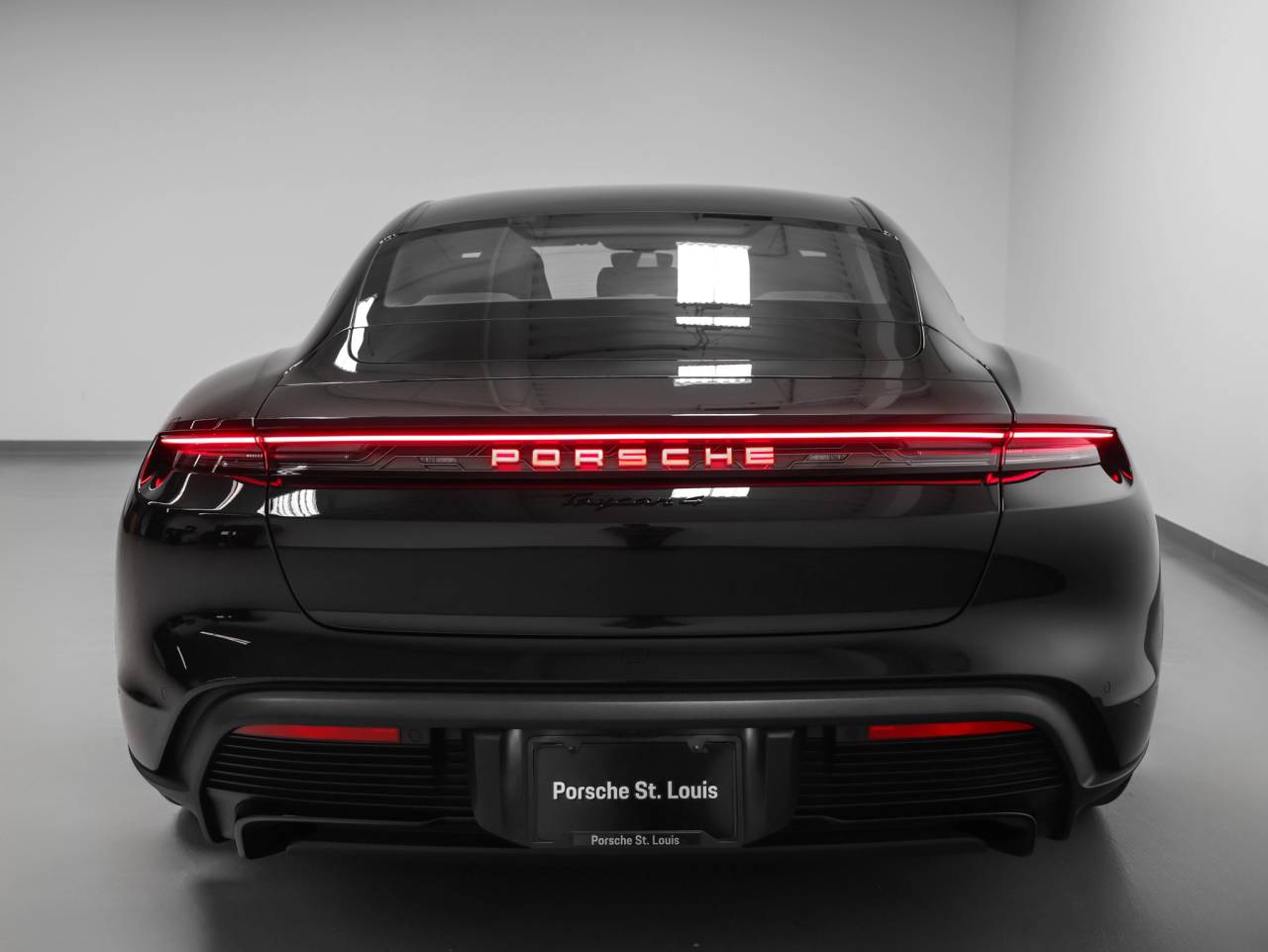 2026 Porsche Taycan Taycan 4 Black Edition