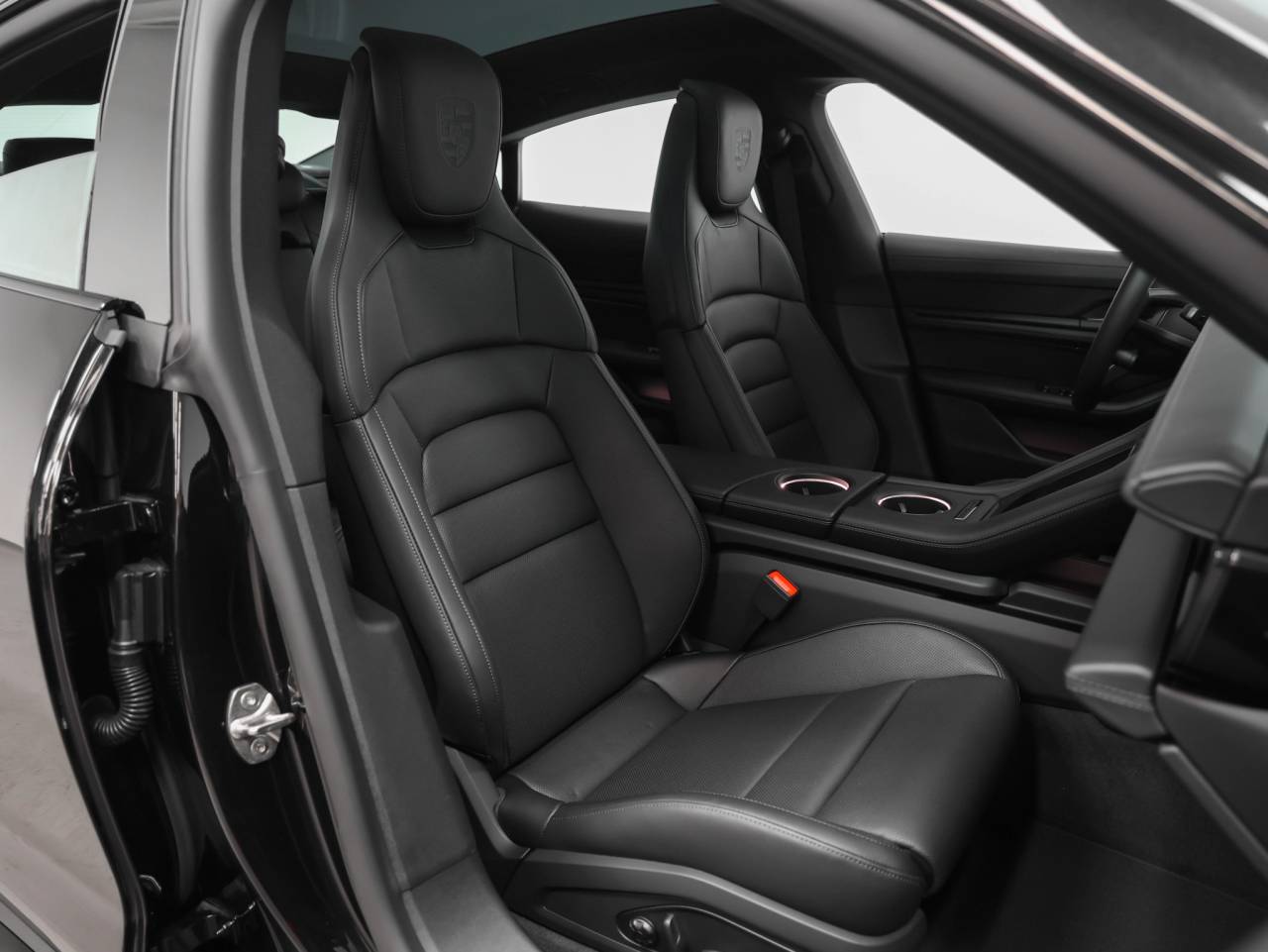 2026 Porsche Taycan Taycan 4 Black Edition