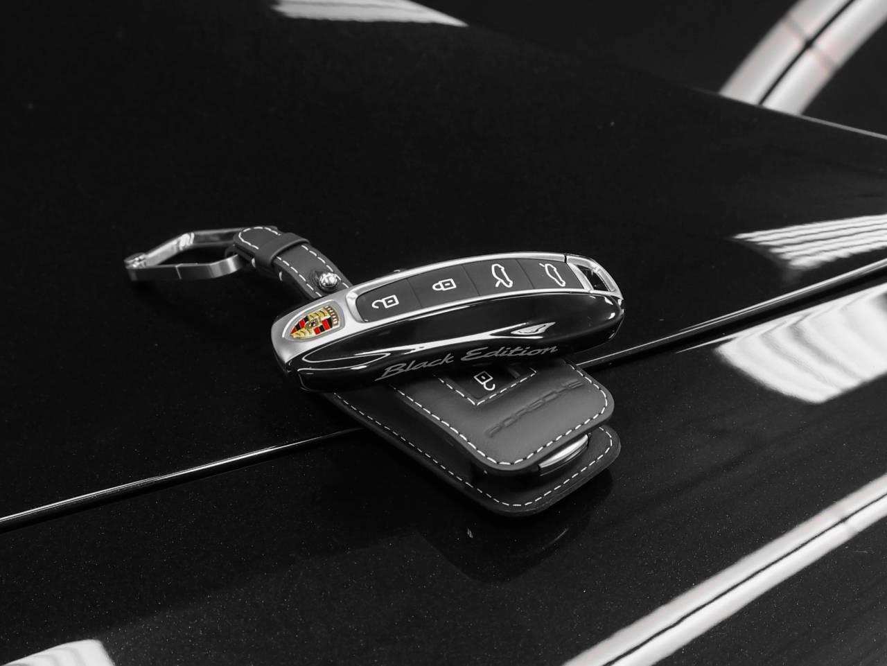 2026 Porsche Taycan Taycan 4 Black Edition