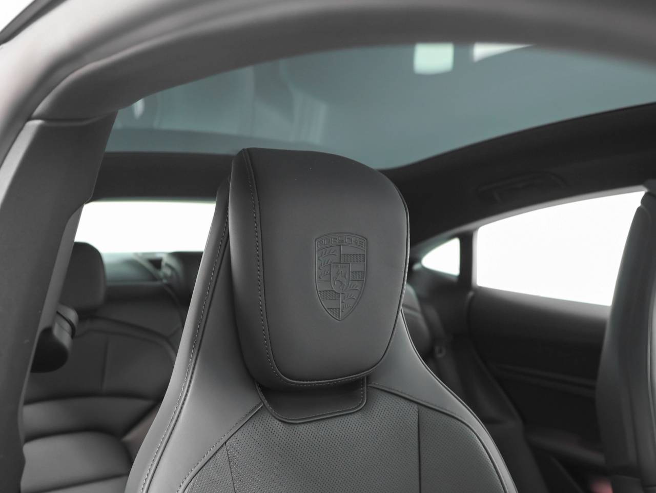 2026 Porsche Taycan Taycan 4 Black Edition