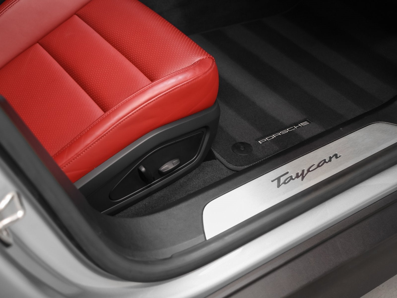 2023 Porsche Taycan Taycan (MY23)