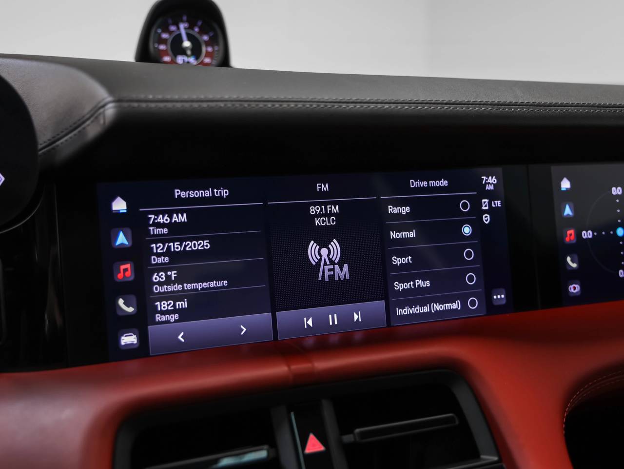 2023 Porsche Taycan Taycan (MY23)