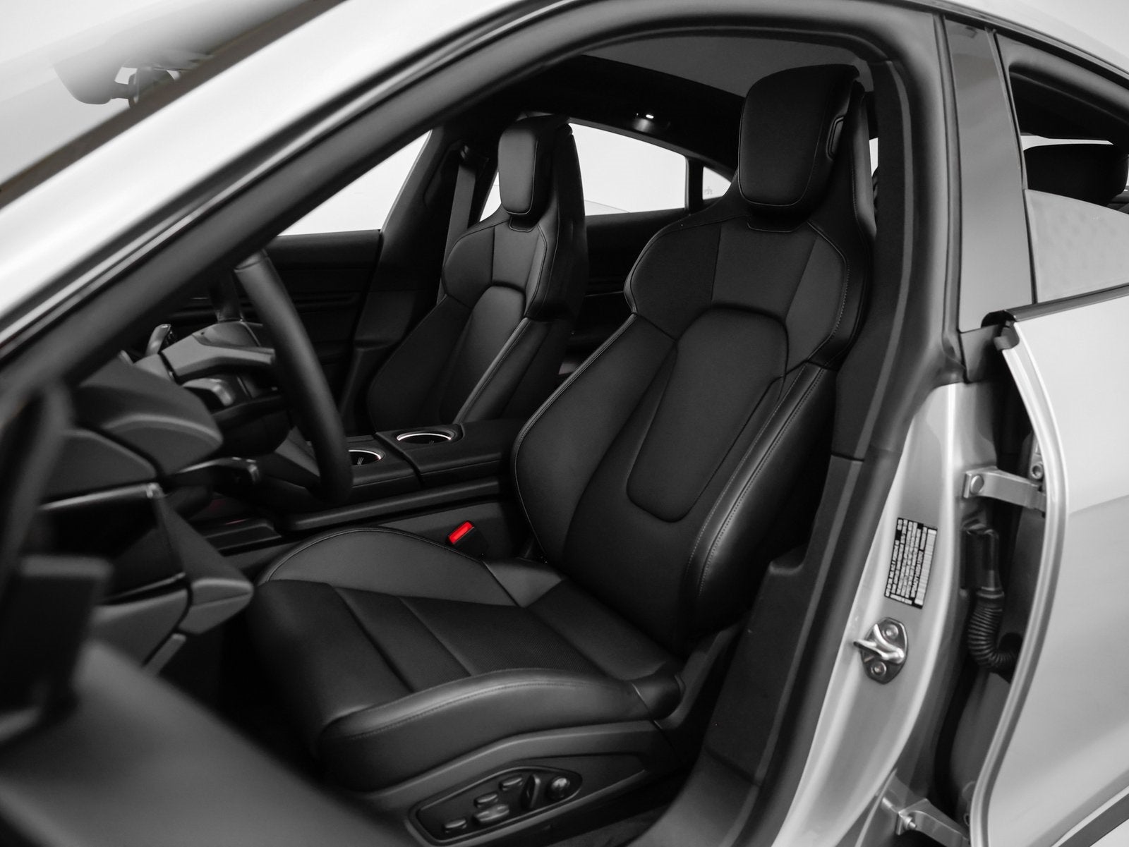 2025 Porsche Taycan Taycan 4