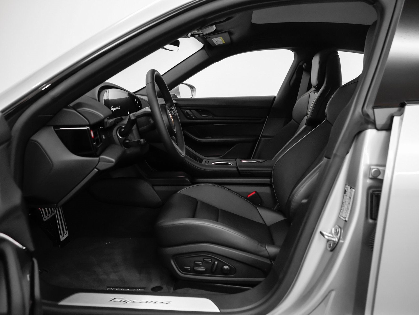 2025 Porsche Taycan Taycan 4