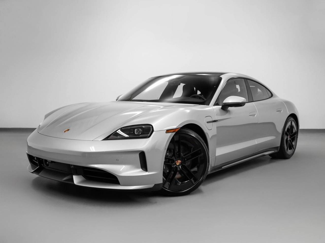 2025 Porsche Taycan Taycan 4