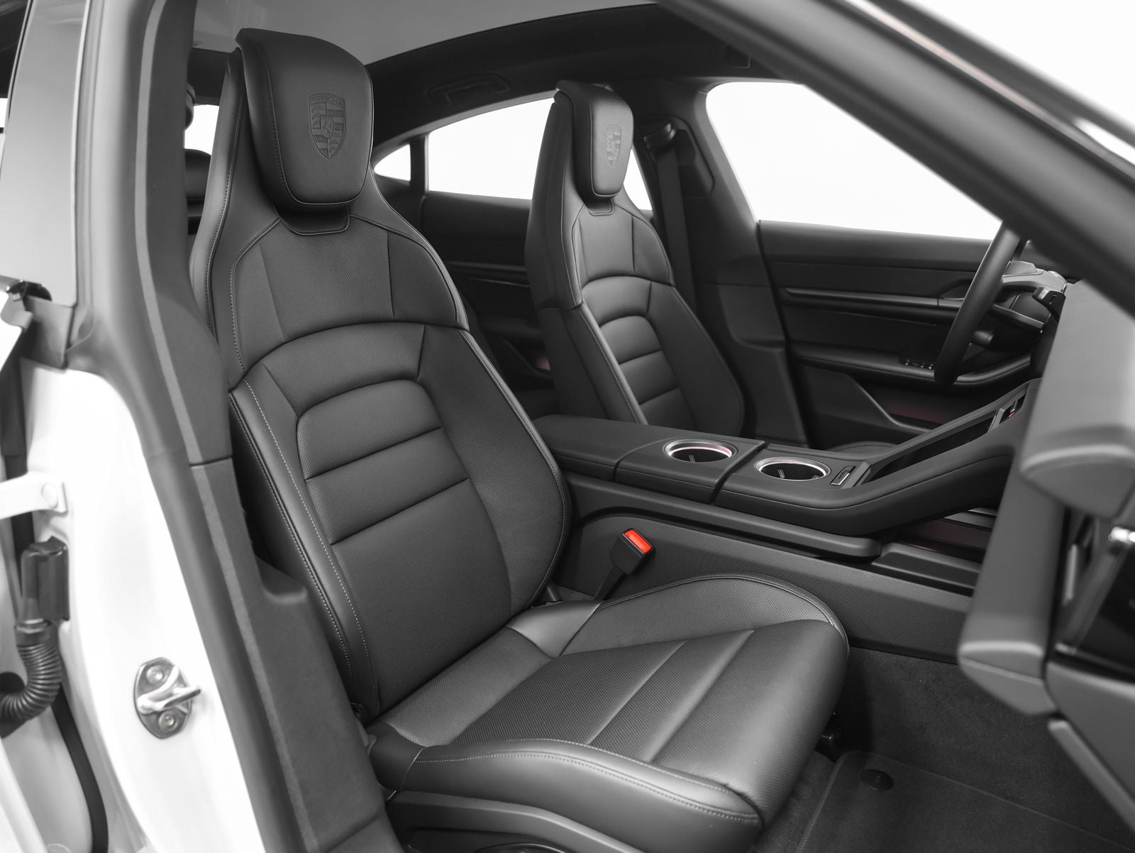 2026 Porsche Taycan 4