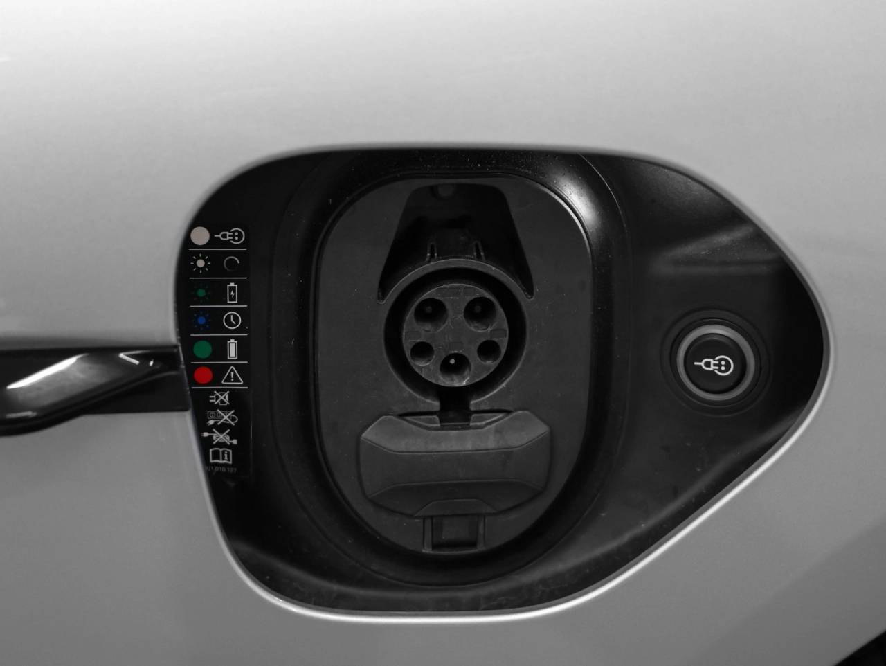 2023 Porsche Taycan Taycan (MY23)