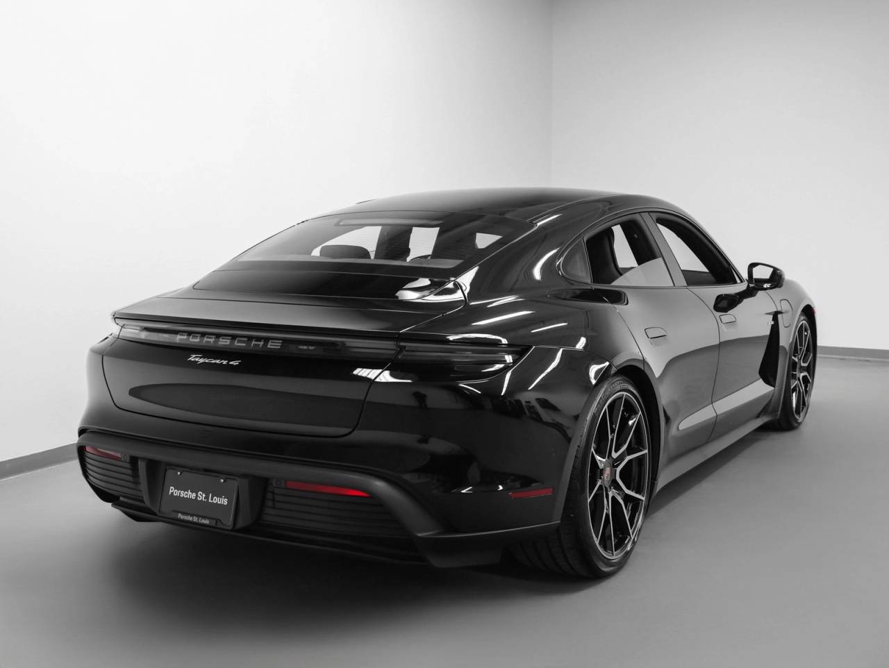 2025 Porsche Taycan Taycan 4