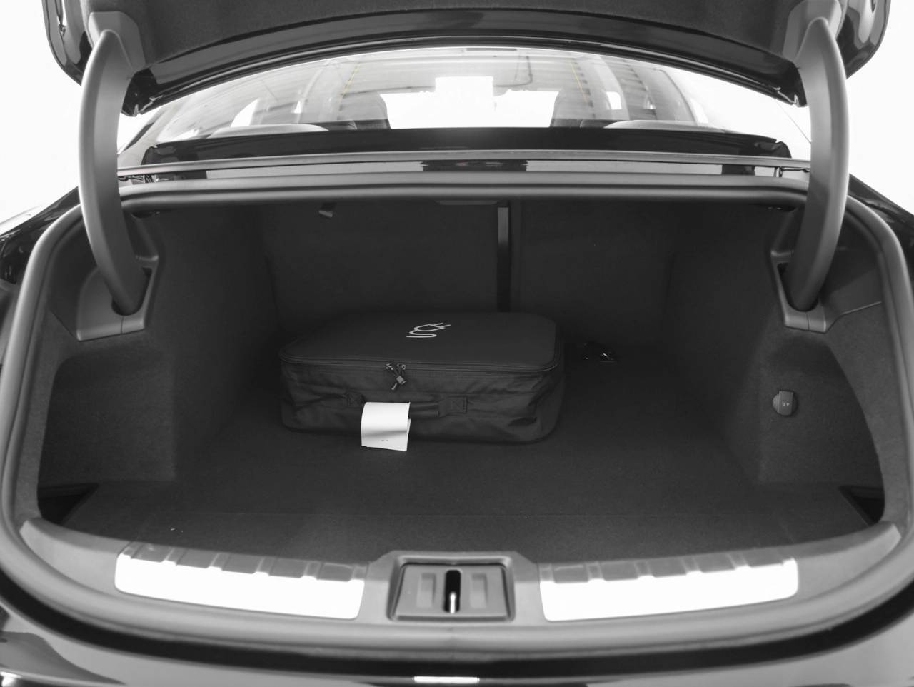 2025 Porsche Taycan Taycan 4