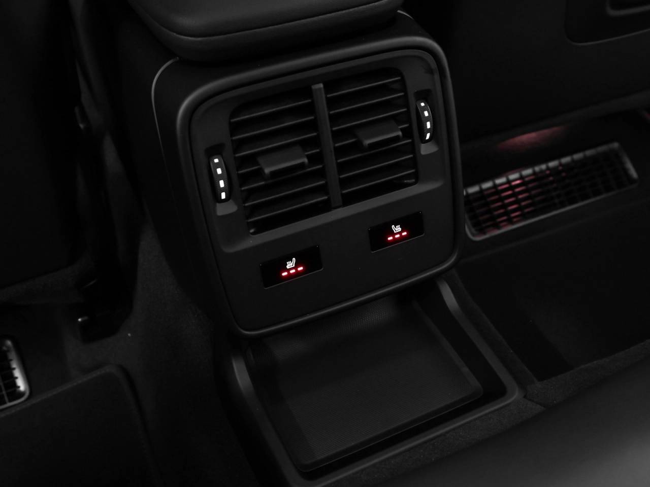 2025 Porsche Taycan Taycan 4