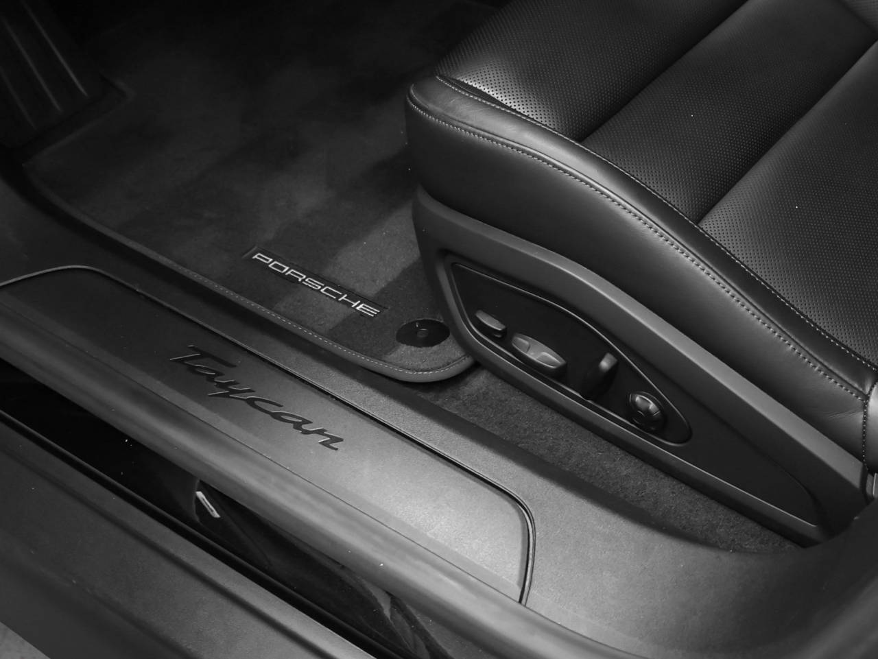 2023 Porsche Taycan Taycan (MY23)