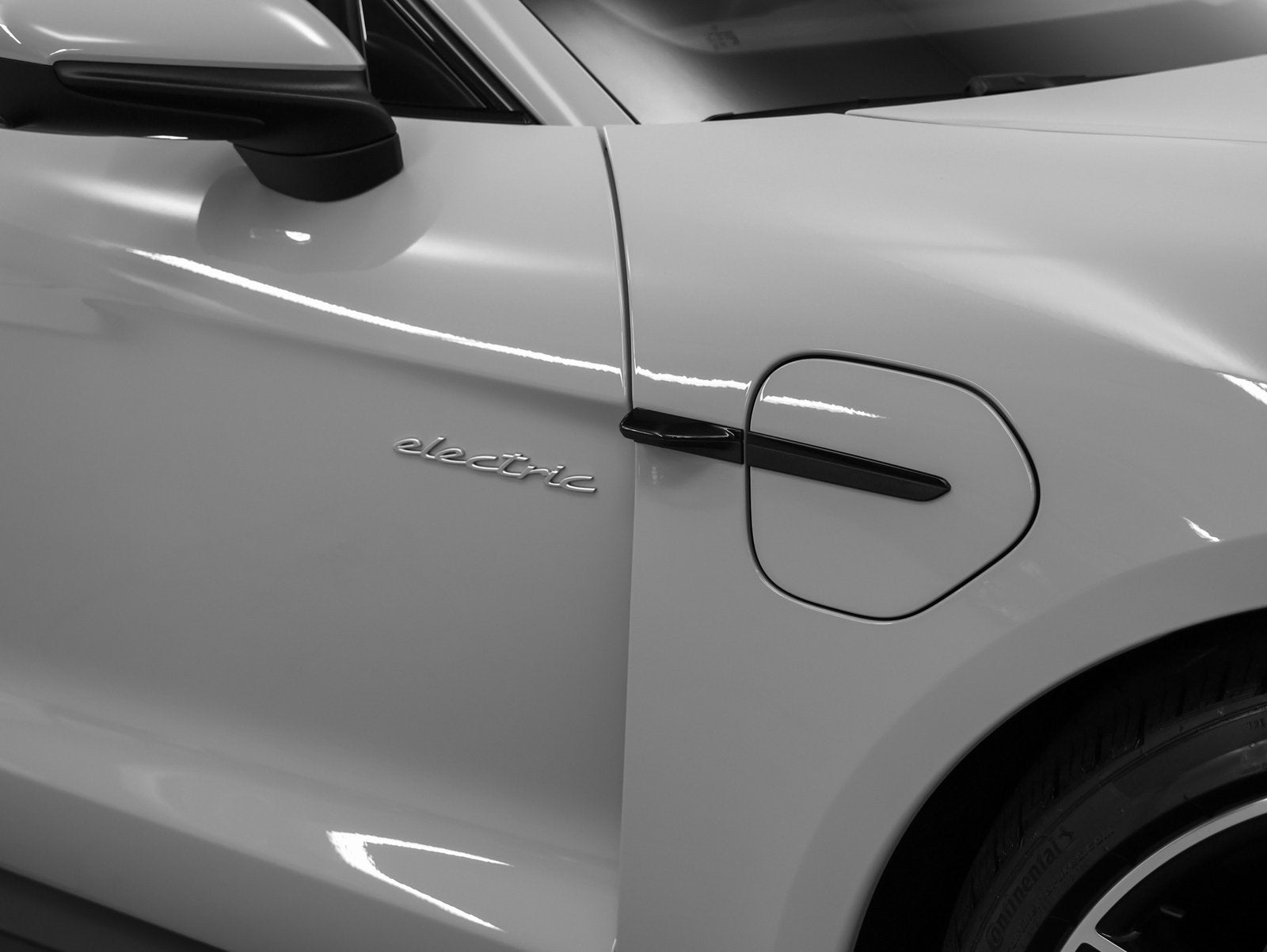 2025 Porsche Taycan Performance Battery Plus