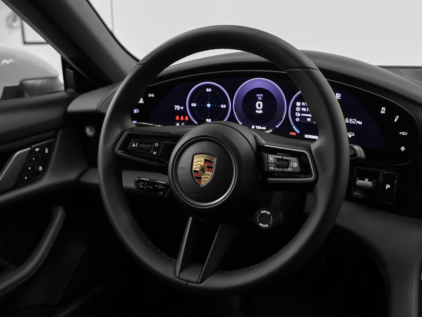 2025 Porsche Taycan Performance Battery Plus