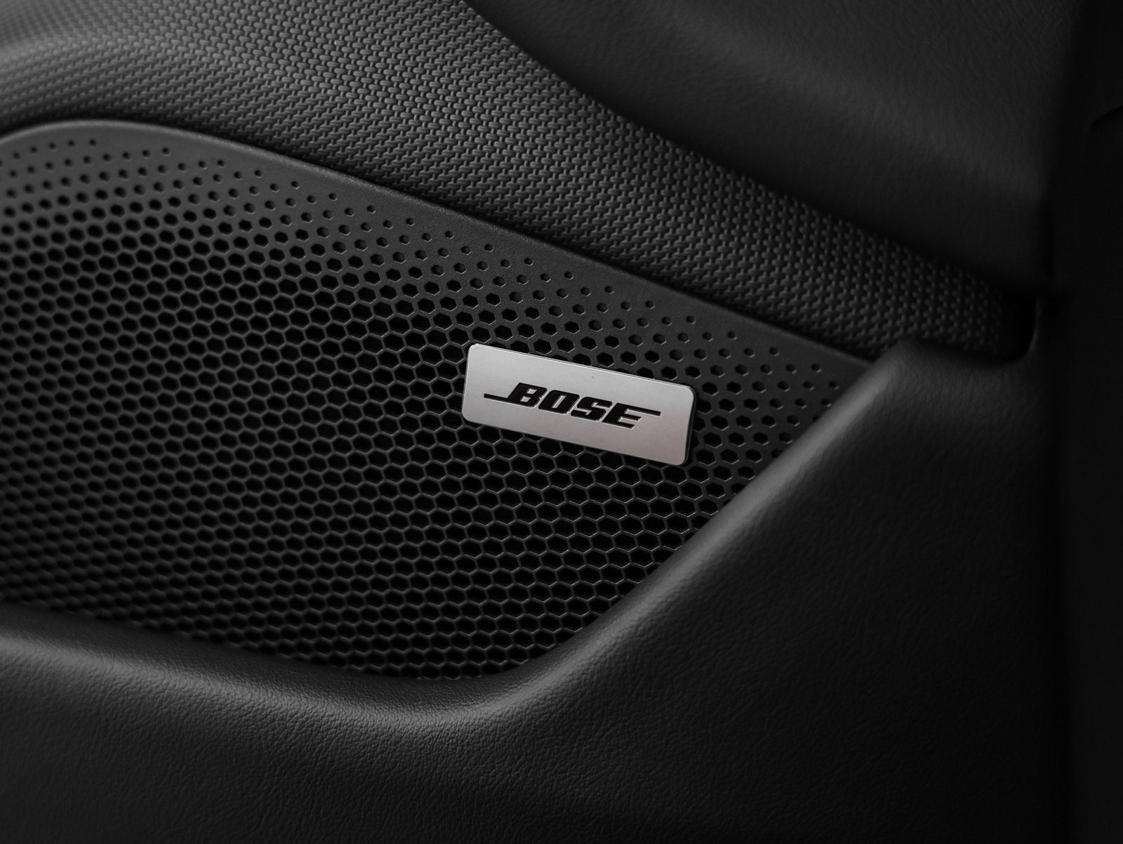 2025 Porsche Taycan Performance Battery Plus