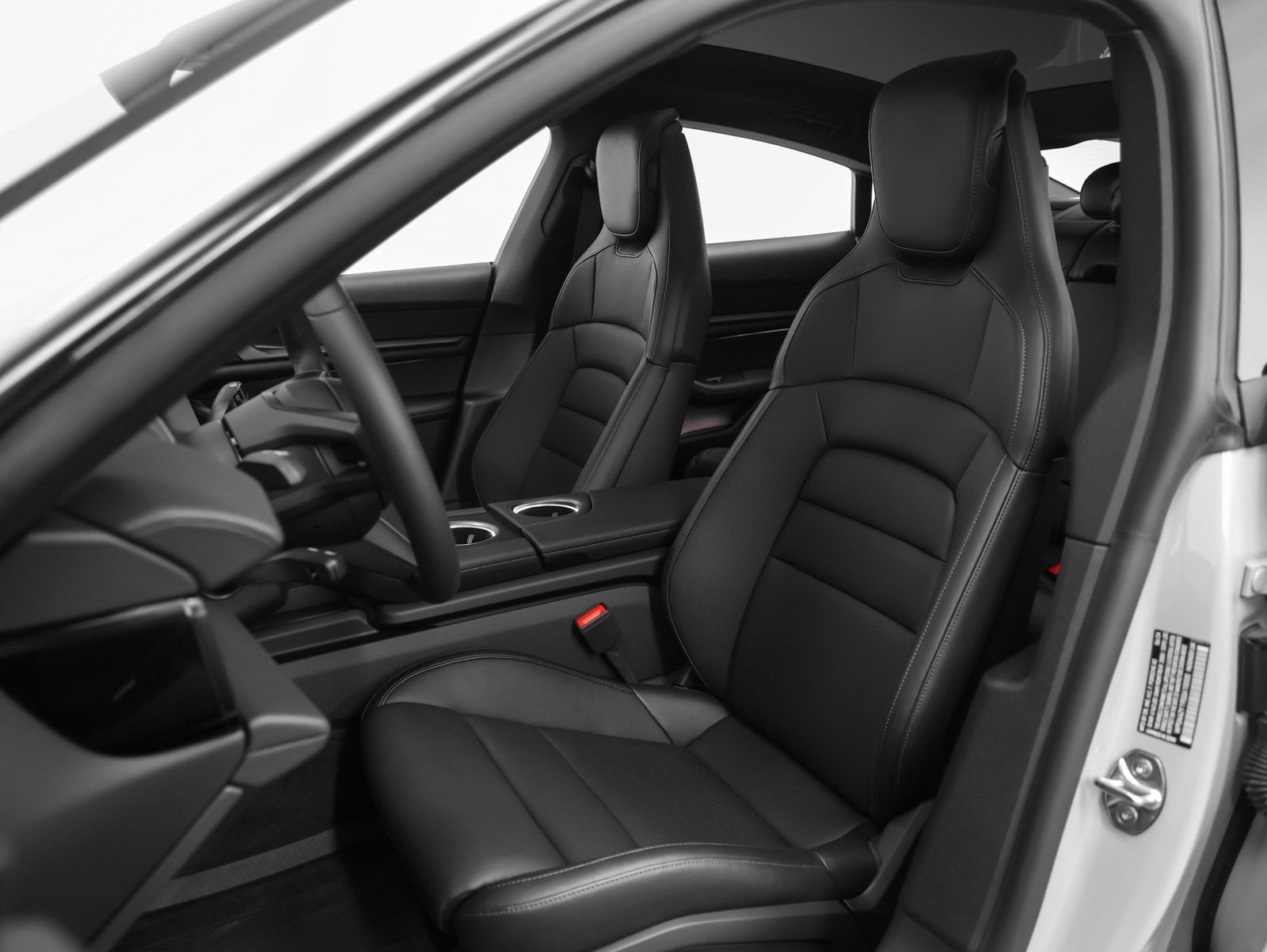 2025 Porsche Taycan Performance Battery Plus