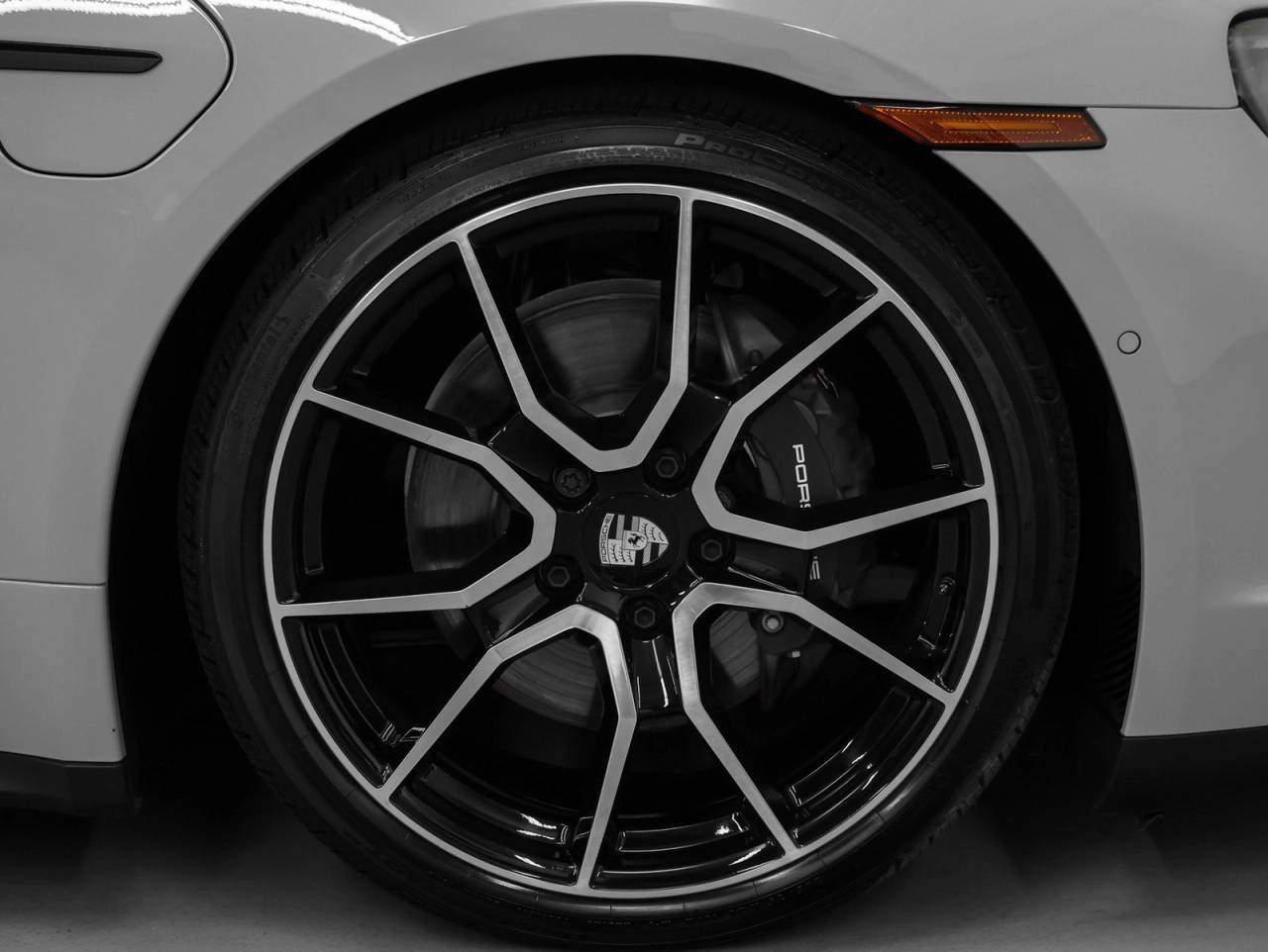 2025 Porsche Taycan Taycan