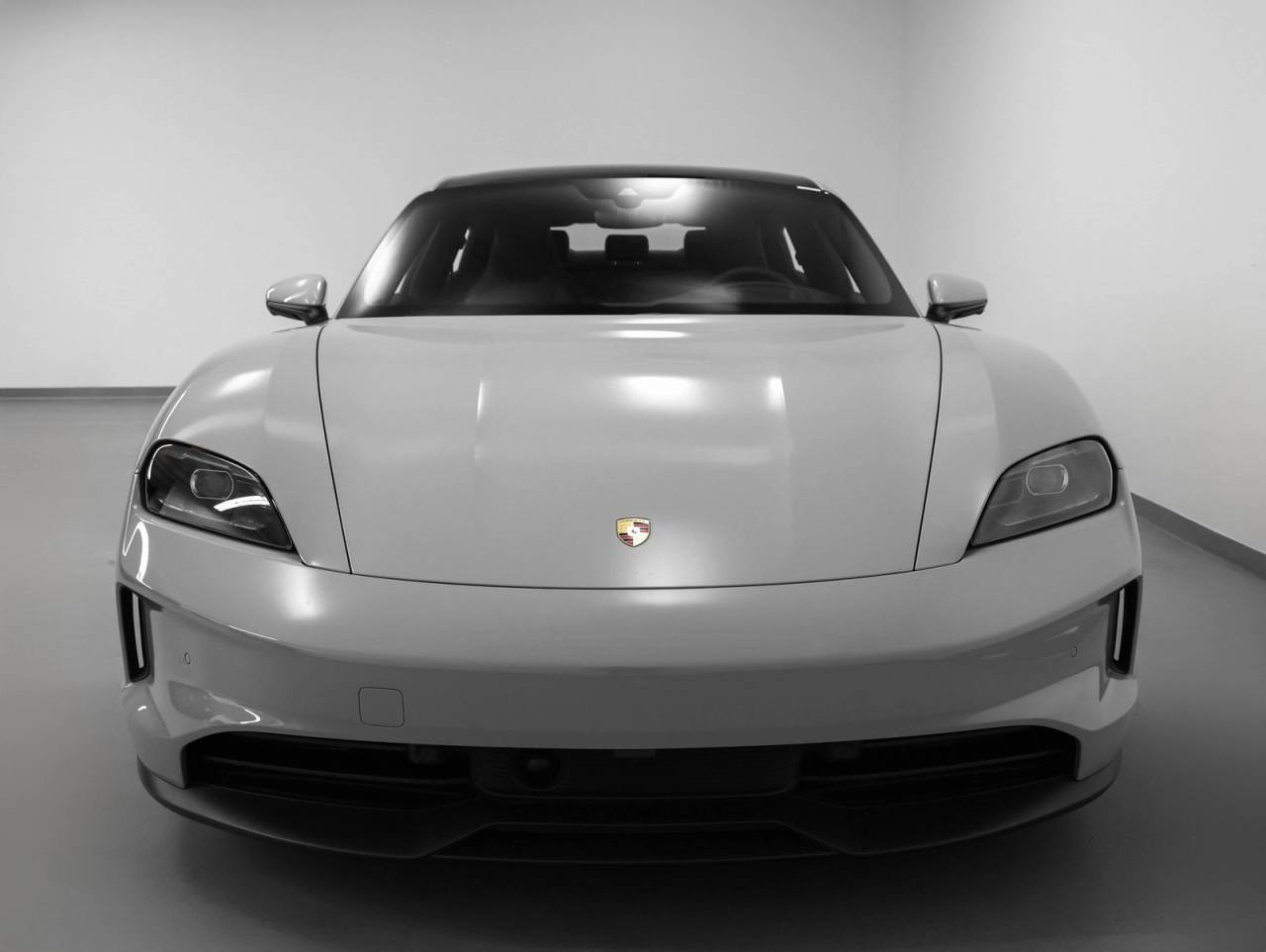 2025 Porsche Taycan Taycan