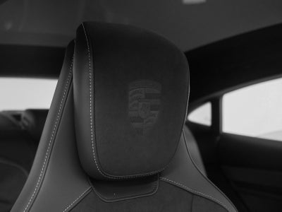 2025 Porsche Taycan Taycan 4