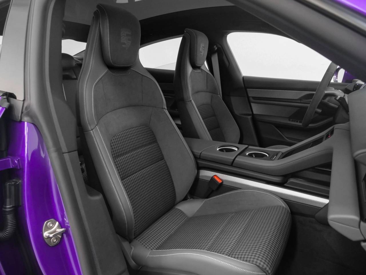 2025 Porsche Taycan Taycan 4