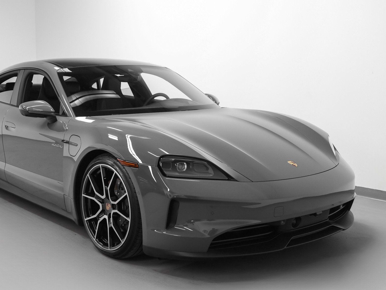 2025 Porsche Taycan Taycan 4