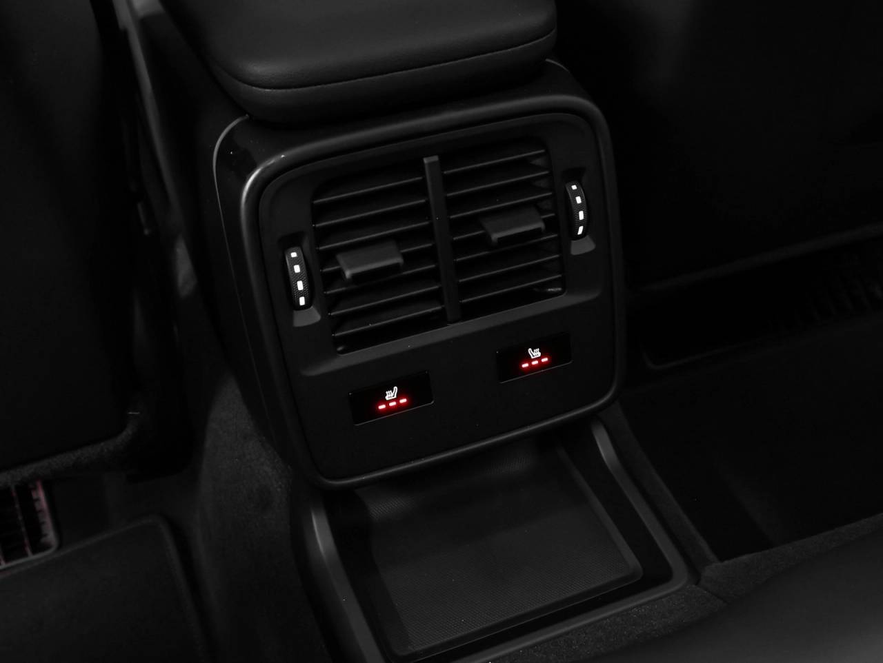 2025 Porsche Taycan Taycan 4