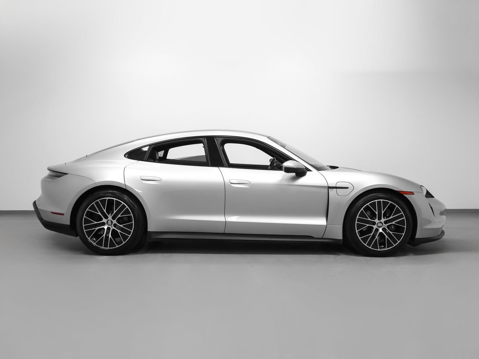 2021 Porsche Taycan Base