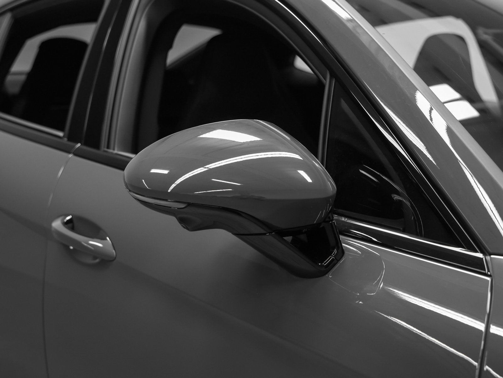 2026 Porsche Panamera 4