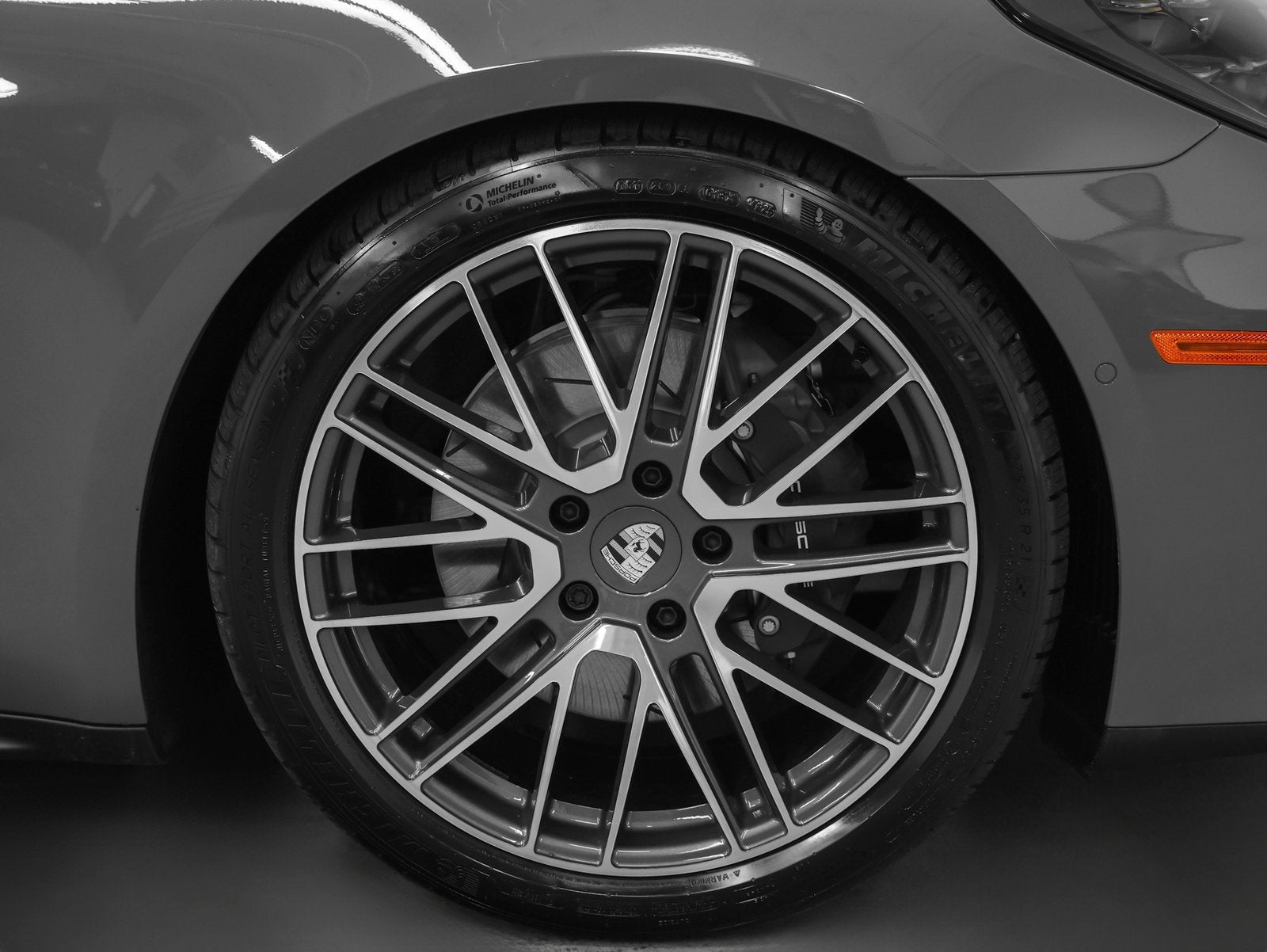 2026 Porsche Panamera 4