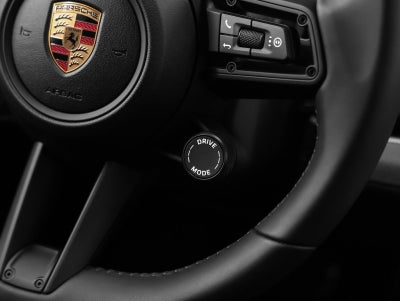 2026 Porsche Panamera 4