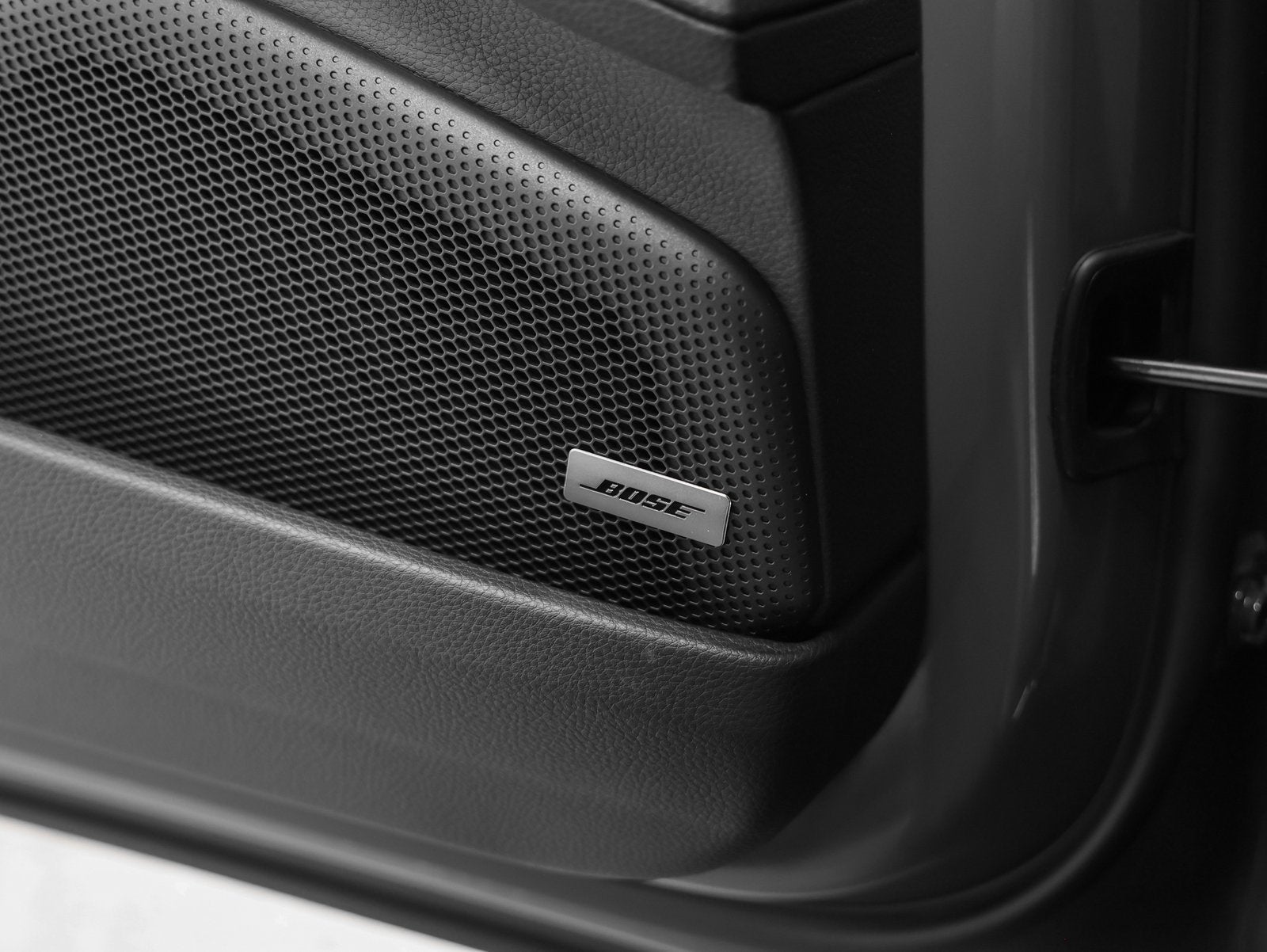 2026 Porsche Panamera 4