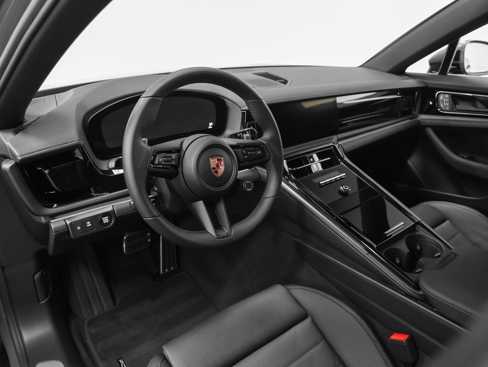 2026 Porsche Panamera 4