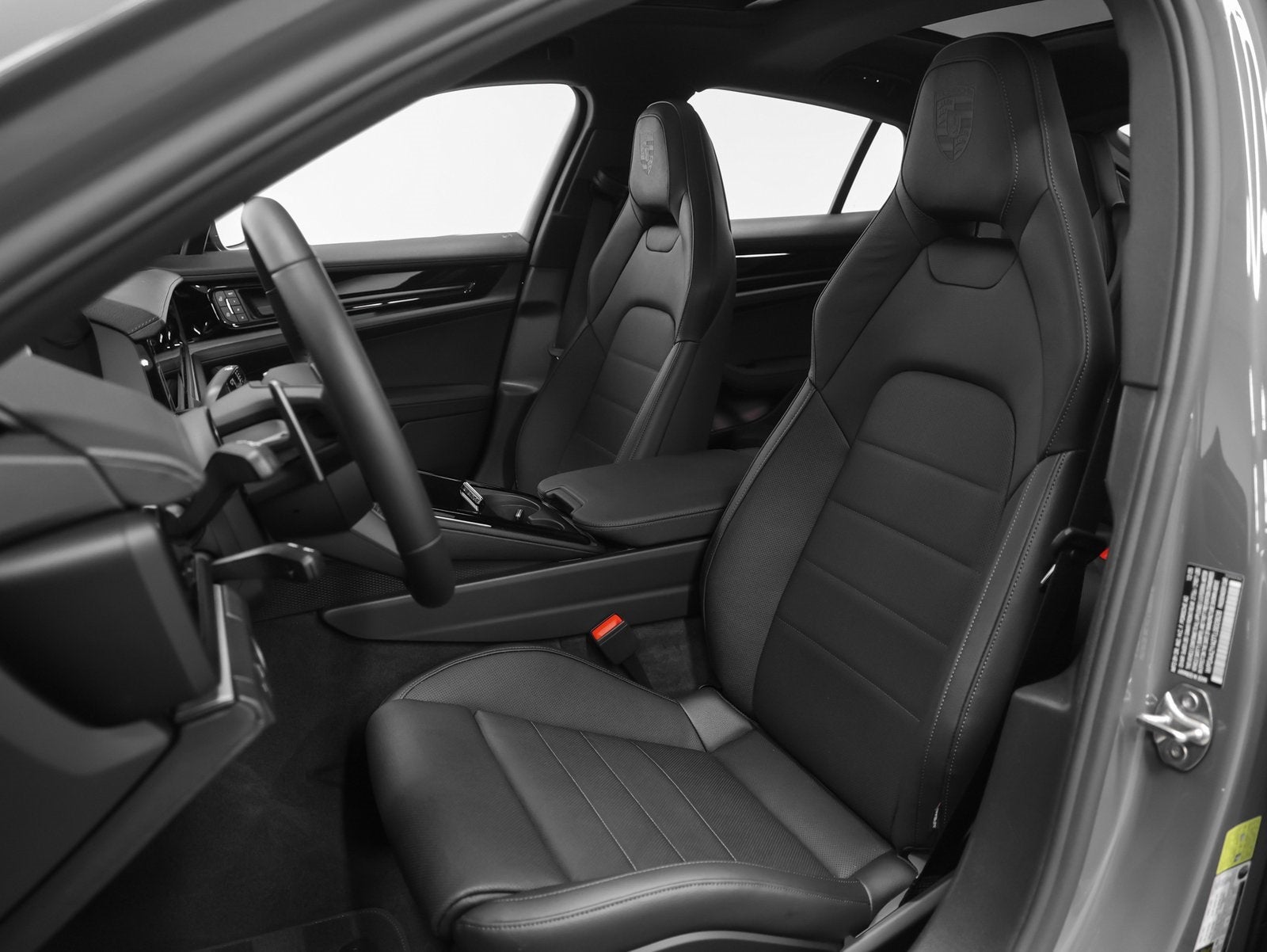 2026 Porsche Panamera 4