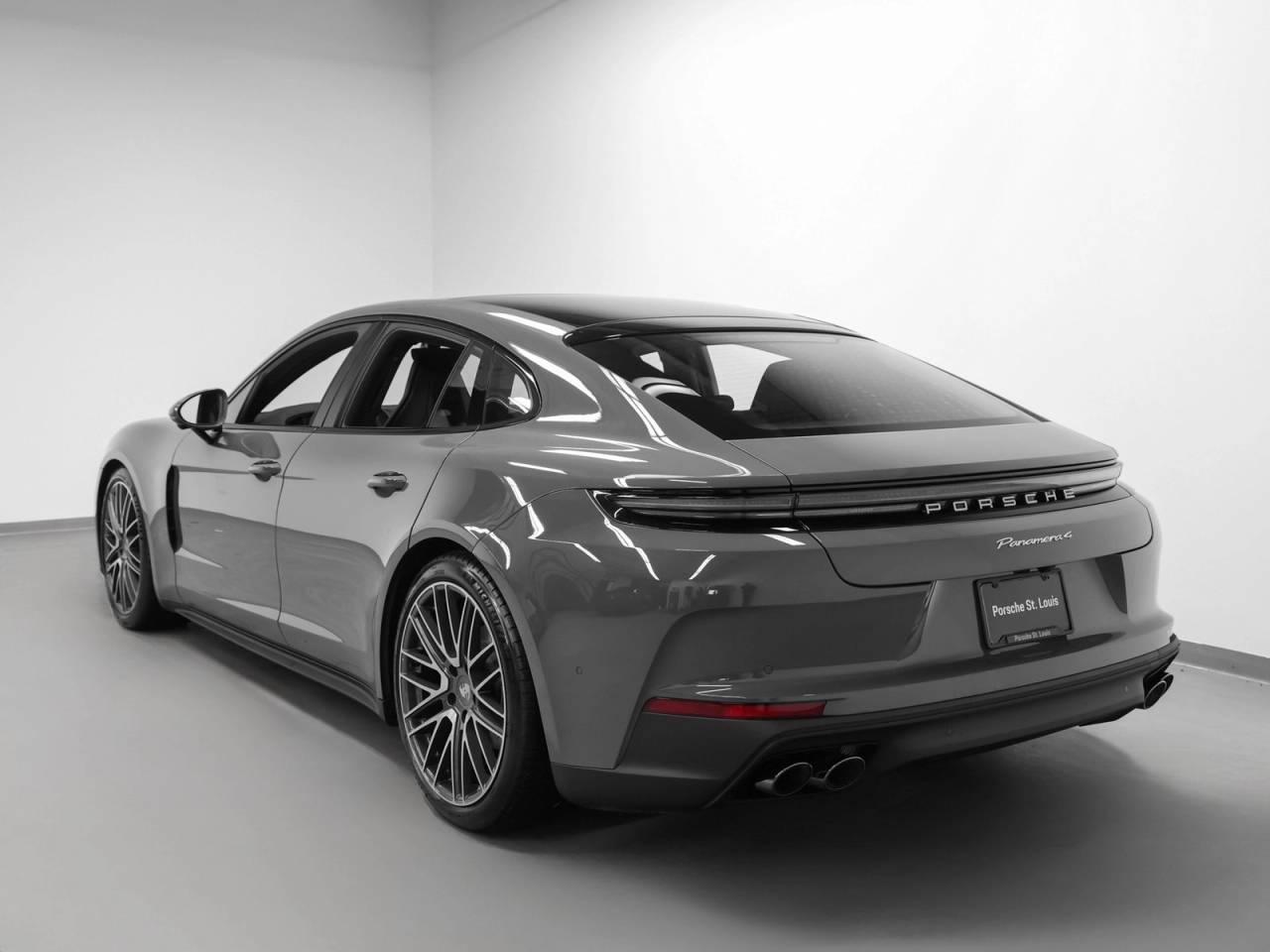 2026 Porsche Panamera Panamera 4
