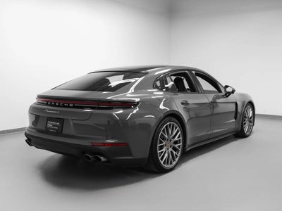 2025 Porsche Panamera Panamera 4