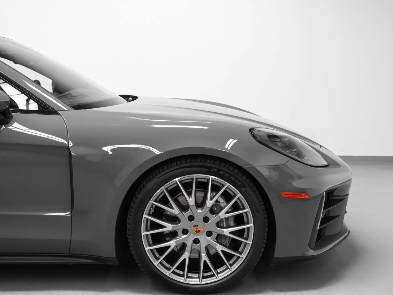 2025 Porsche Panamera Panamera 4