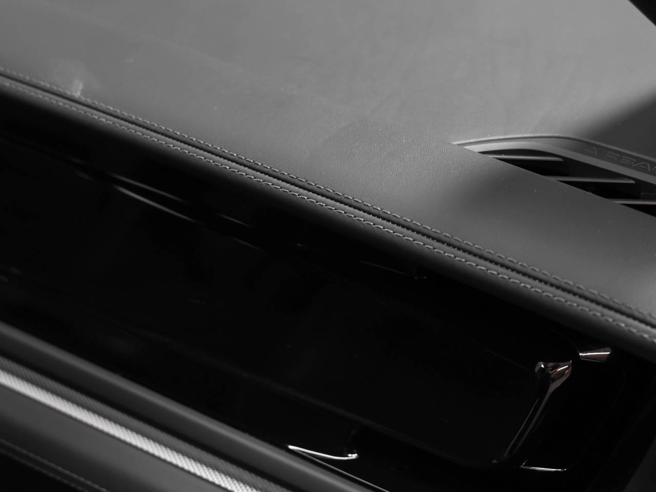 2025 Porsche Panamera Panamera 4