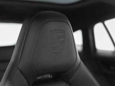 2025 Porsche Panamera Panamera 4