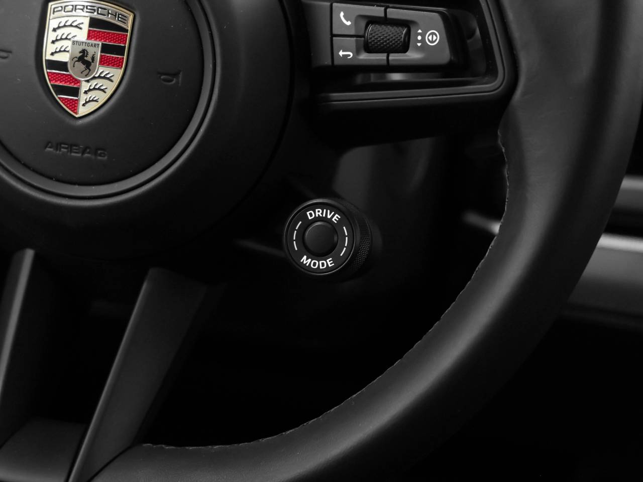2025 Porsche Panamera Panamera 4