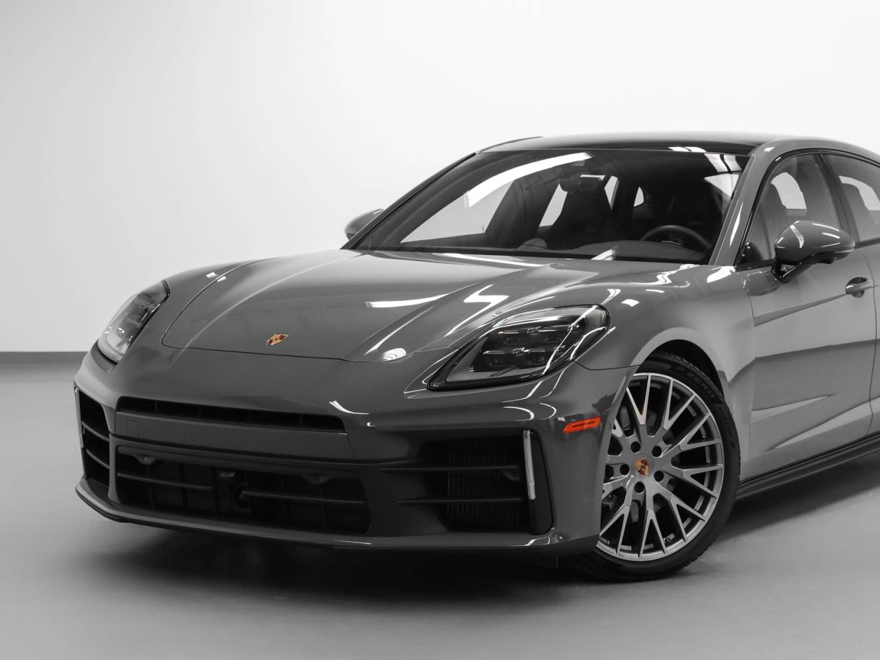 2025 Porsche Panamera Panamera 4
